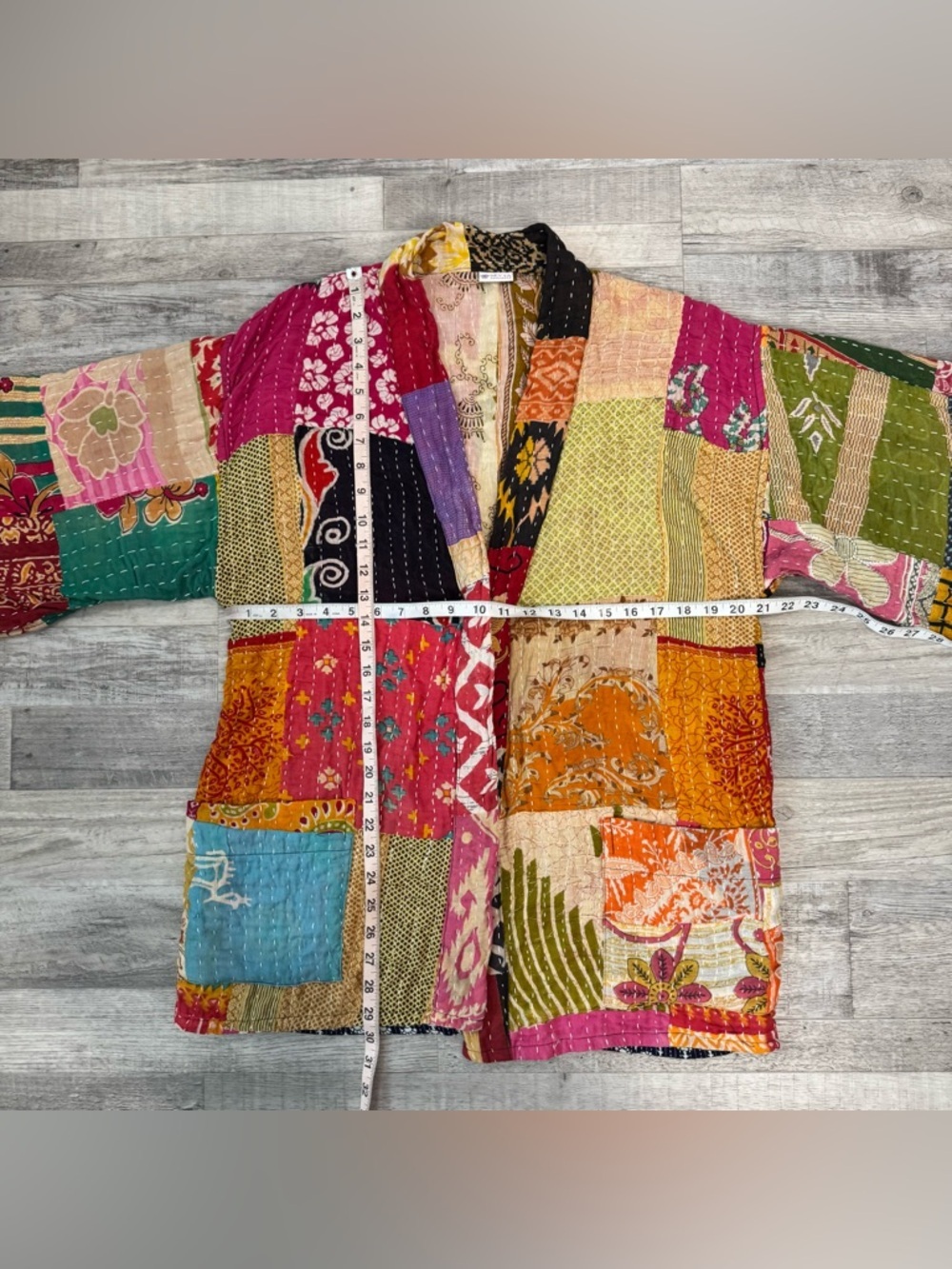 Sevya Kantha Patchwork Kimono Sleeve Handmade One Size Jacket Q21 - Picture 2 of 7
